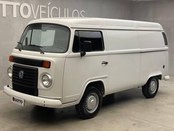 VOLKSWAGEN KOMBI 1.4 MI FURGÃO 8V FLEX 3P MANUAL VOLKSWAGEN KOMBI 1.4 MI FURGÃO 8V FLEX 3P MANUAL